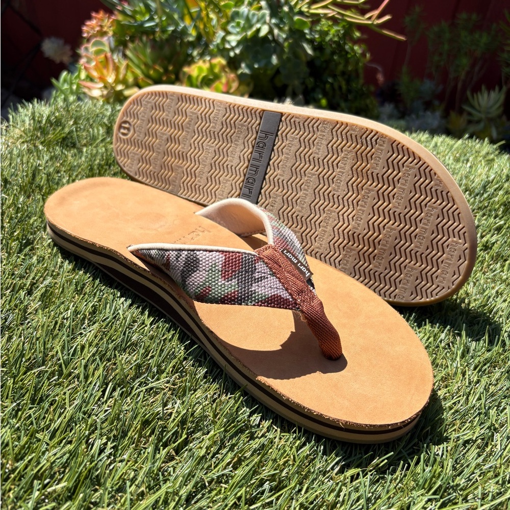 Hari Mari Leather Woodland Camo Flip Flop Sandals Size 11 - Picture 7 of 15